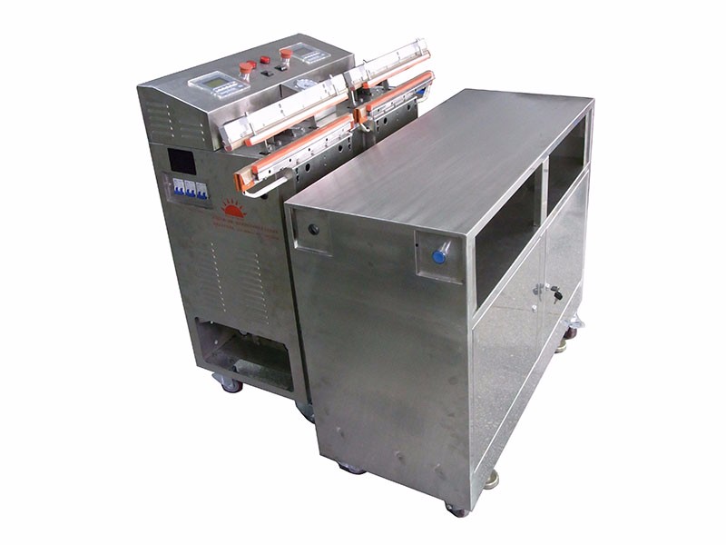 全自動(dòng)真空包裝機(jī)的安全問(wèn)題--山東全自動(dòng)真空包裝機(jī)廠(chǎng)家