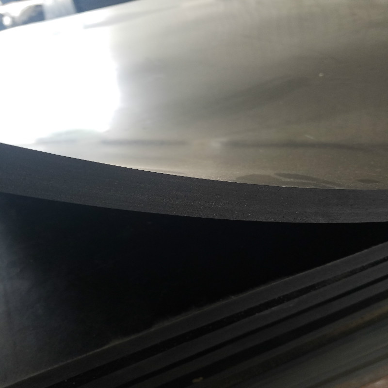 
                什么是橡膠板的收縮率？
            